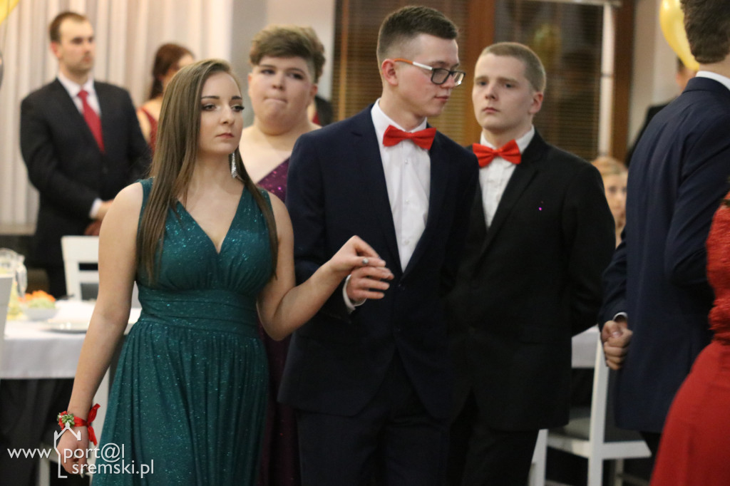 Studniówka ZSR Grzybno 2020