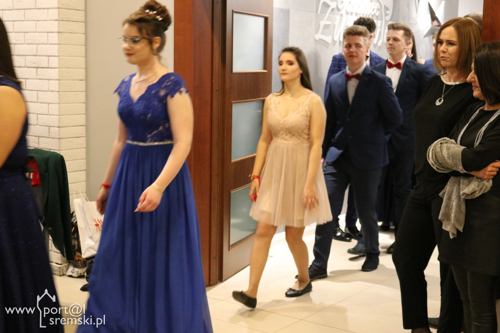 Studniówka ZSR Grzybno 2020
