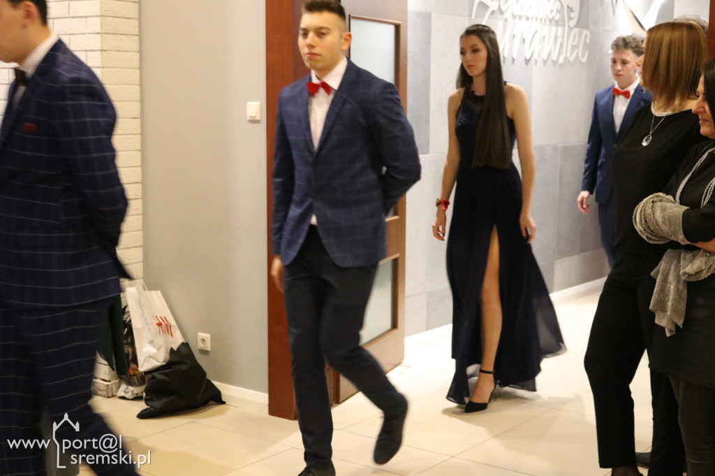 Studniówka ZSR Grzybno 2020