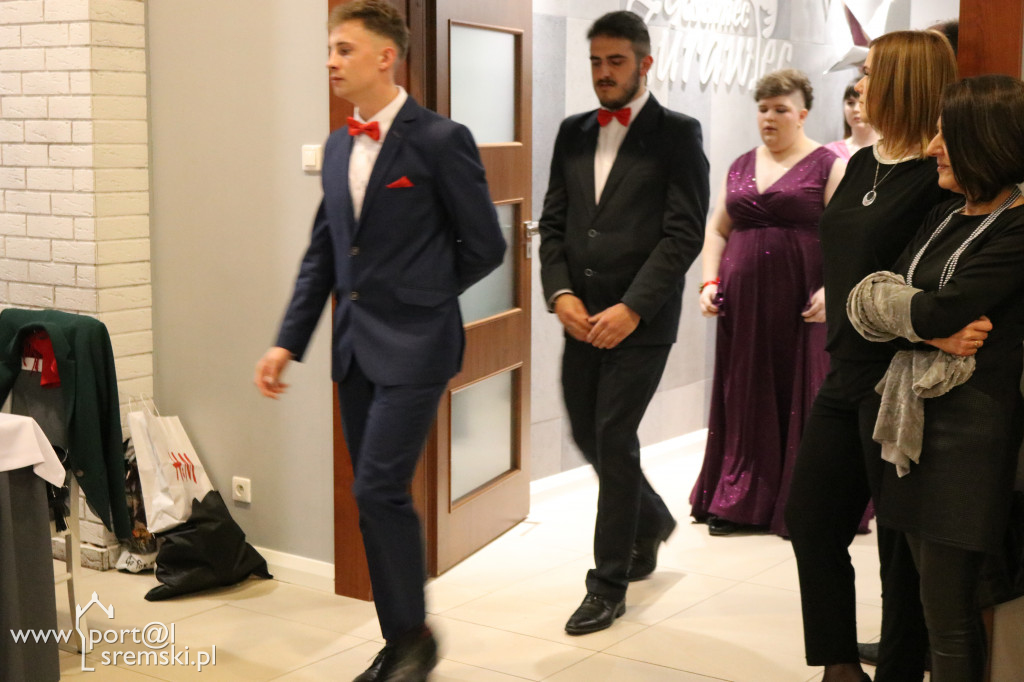Studniówka ZSR Grzybno 2020