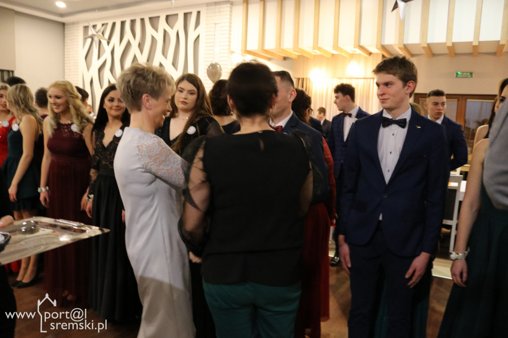 Studniówka ZSR Grzybno 2020