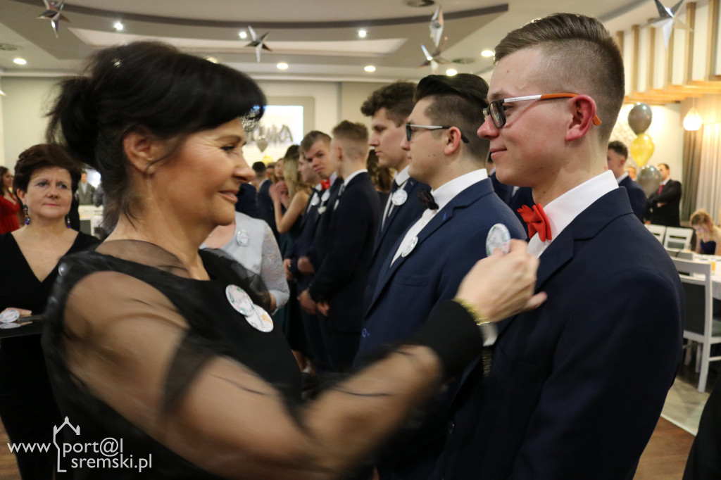 Studniówka ZSR Grzybno 2020