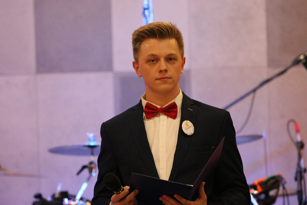Studniówka ZSR Grzybno 2020