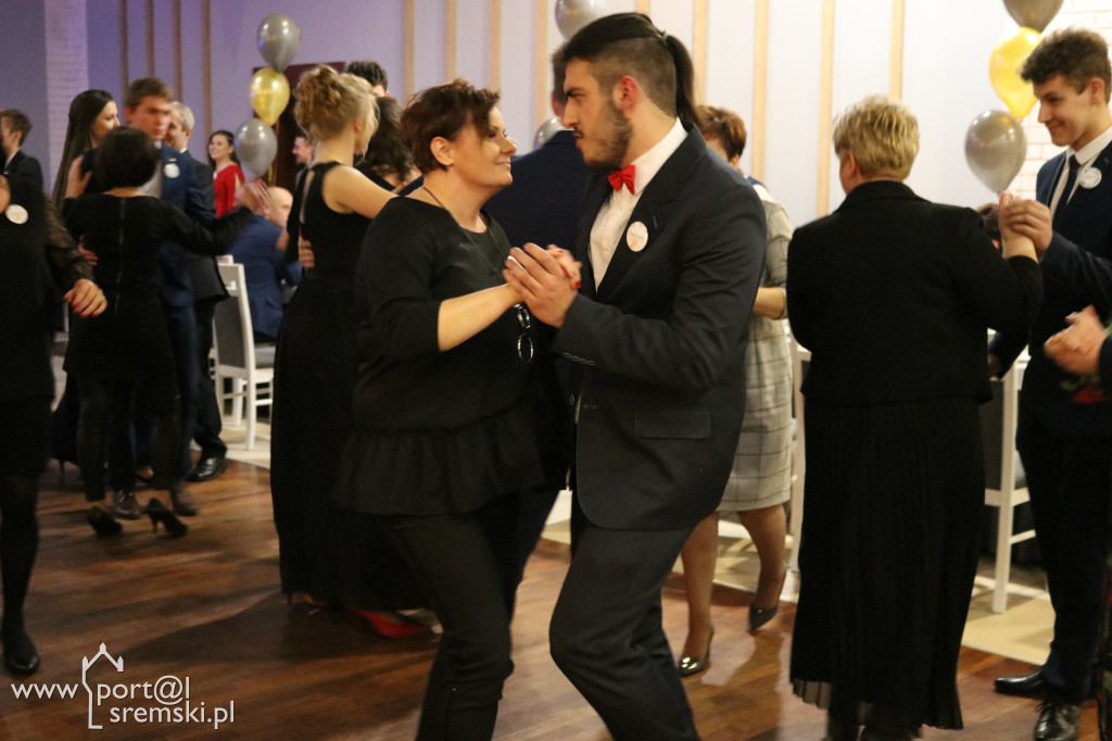 Studniówka ZSR Grzybno 2020