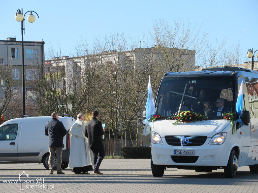 Chrystus błogosławi Śremowi