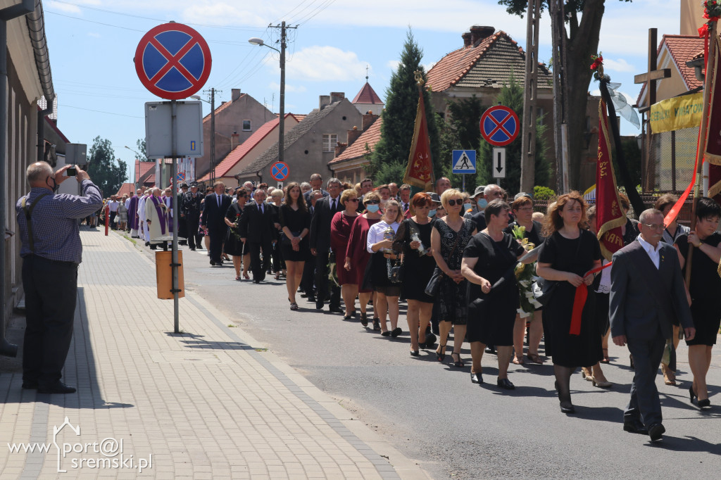 Mieszkańcy Książa pożegnali  kapłana