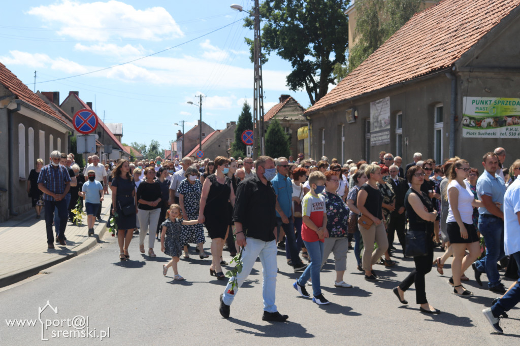 Mieszkańcy Książa pożegnali  kapłana
