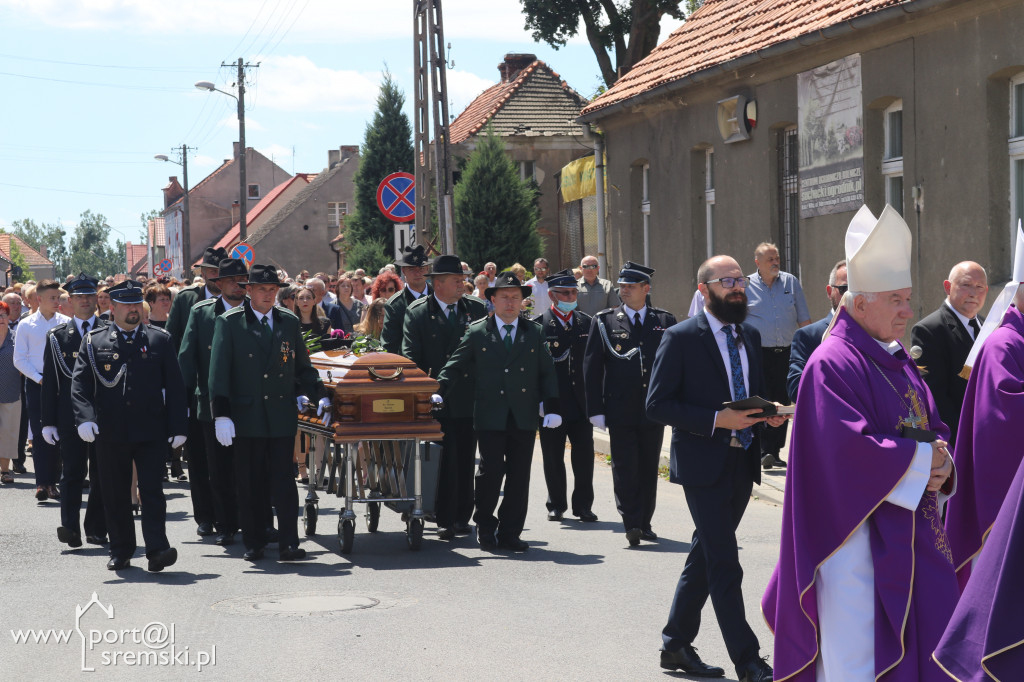 Mieszkańcy Książa pożegnali  kapłana