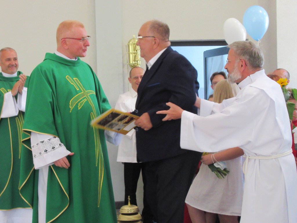 Ks. Mariusz Matecki