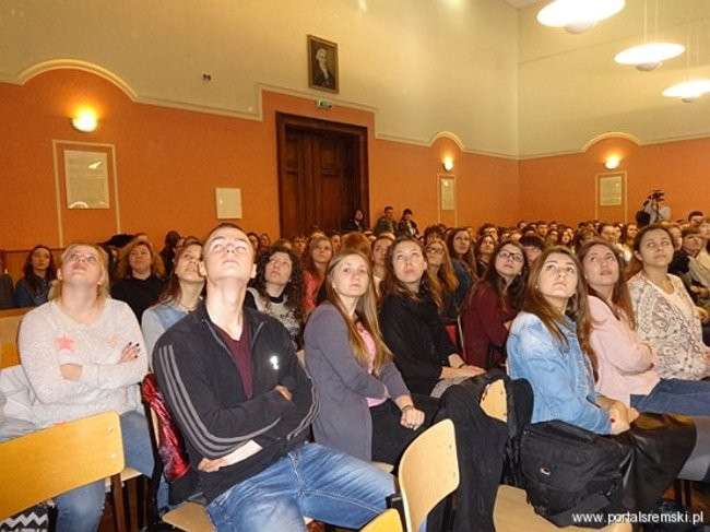 Debata z kandydatami na burmistrza