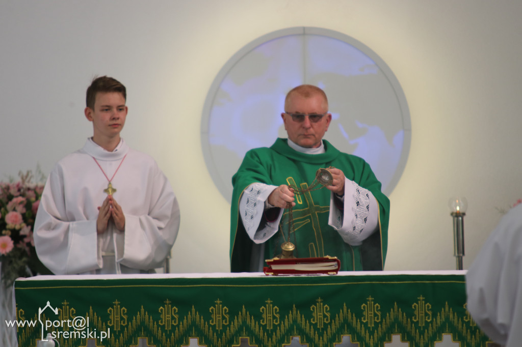 Ks. Mariusz Matecki