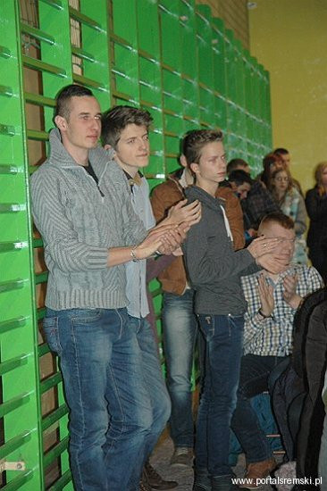 Rodzice walczą o szkołę