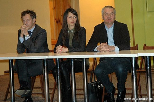 Rodzice walczą o szkołę