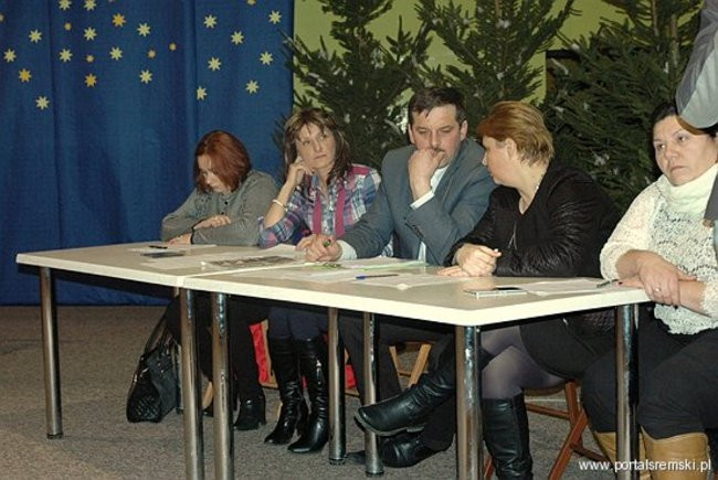 Rodzice walczą o szkołę