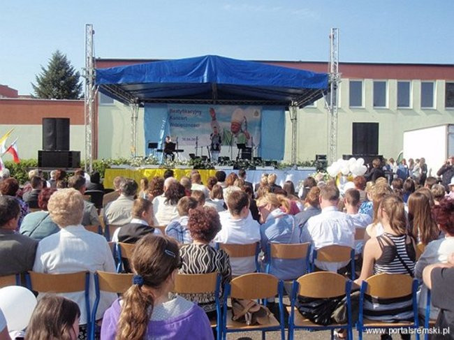 Wspominamy Jana Pawła II