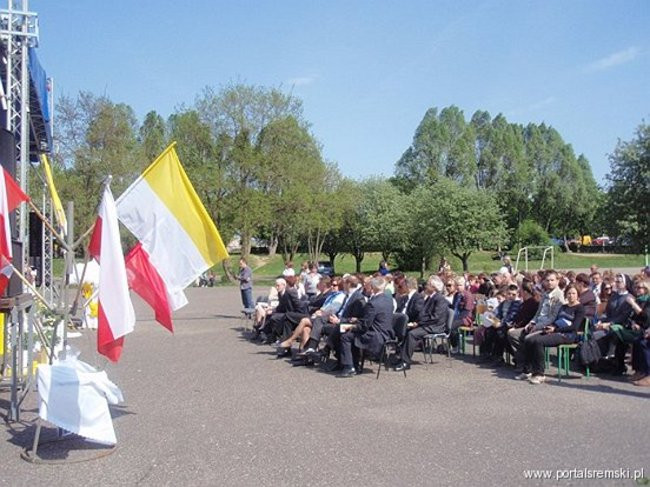 Wspominamy Jana Pawła II