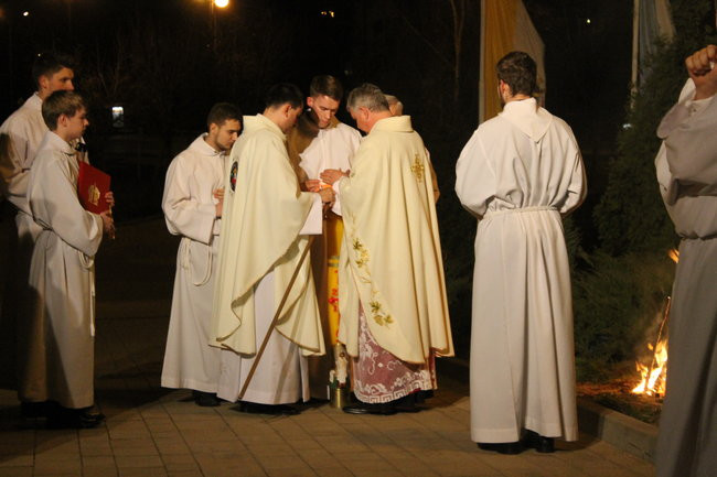 Jezus Zmartwychwstał