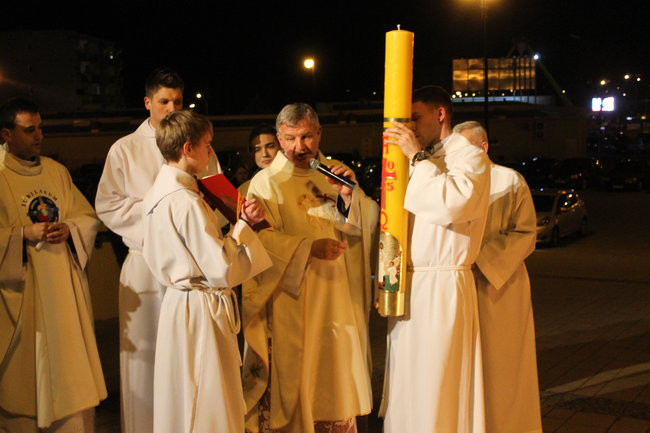 Jezus Zmartwychwstał