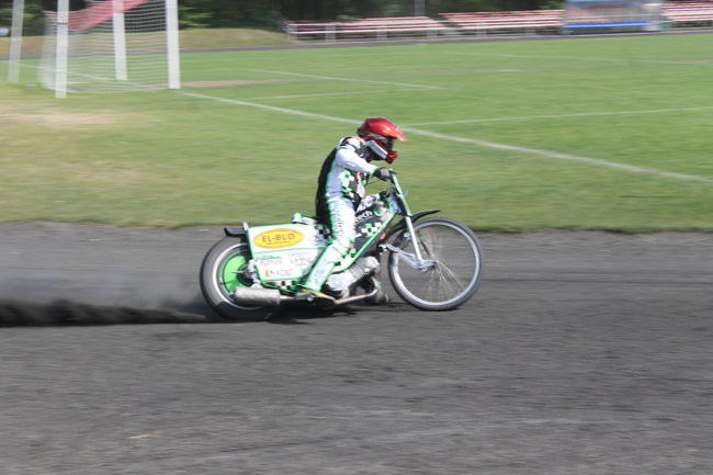 Amatorzy błyszczeli