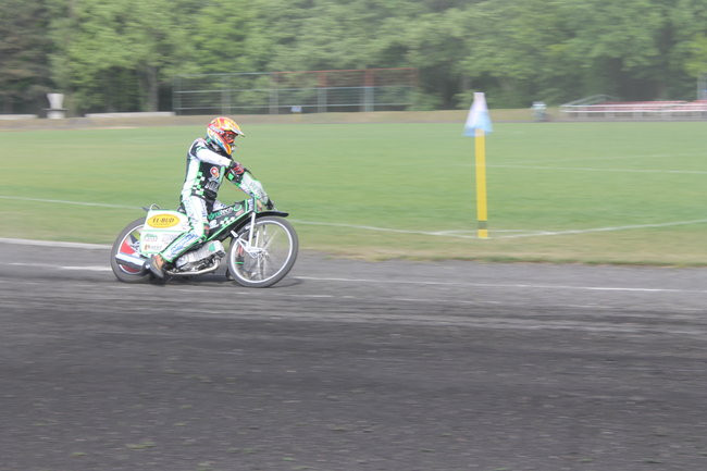 Amatorzy błyszczeli