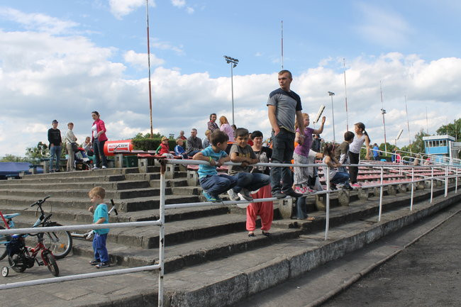 Amatorzy błyszczeli