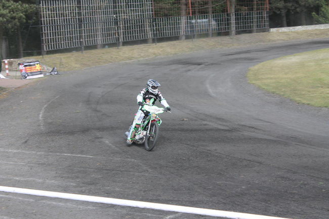 Amatorzy błyszczeli