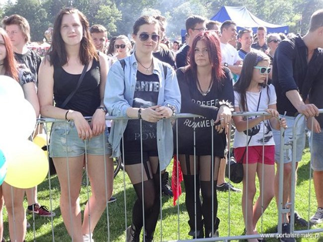 Radość śpiewu i tańca