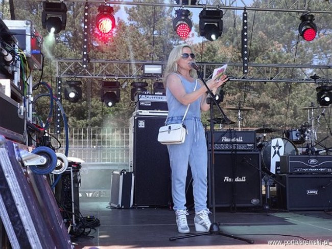 Radość śpiewu i tańca