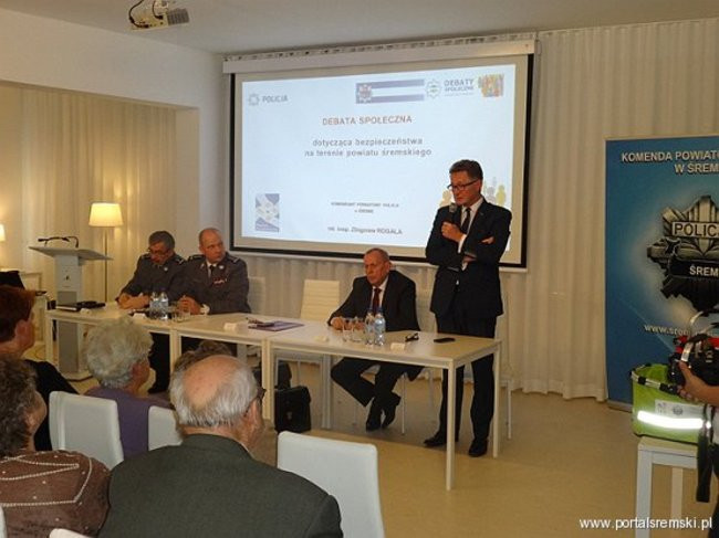 Debatowali o bezpieczeństwie