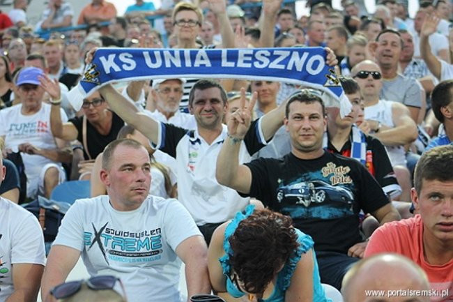 Zacięty mecz z Falubazem