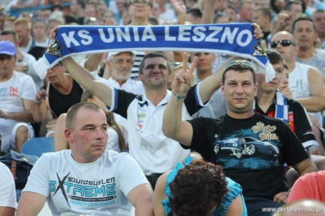 Zacięty mecz z Falubazem