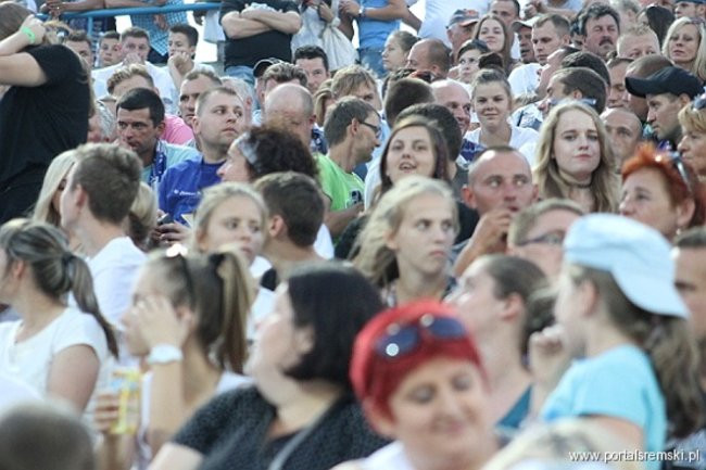 Zacięty mecz z Falubazem