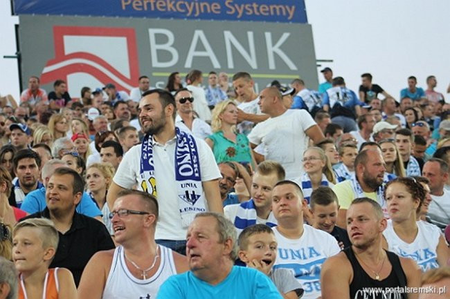 Zacięty mecz z Falubazem