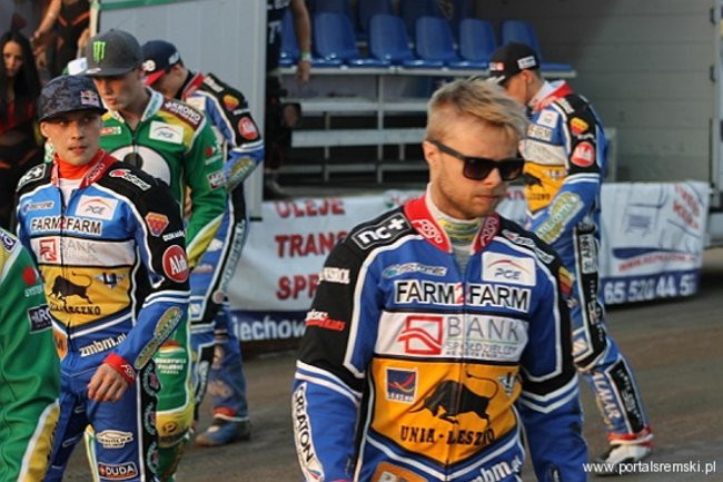 Zacięty mecz z Falubazem