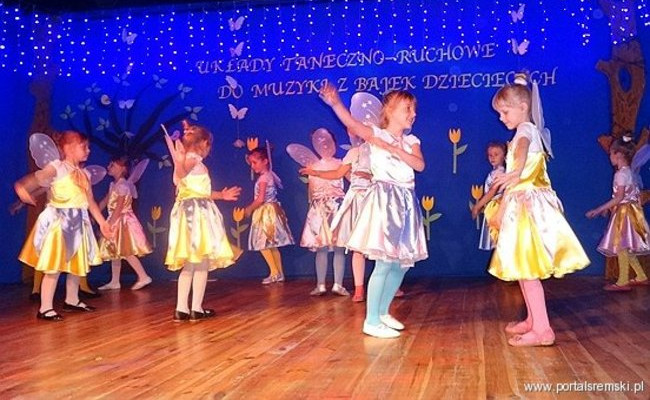 Roztańczone przedszkolaki