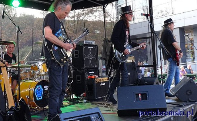 Bluesowo na Jezioranach