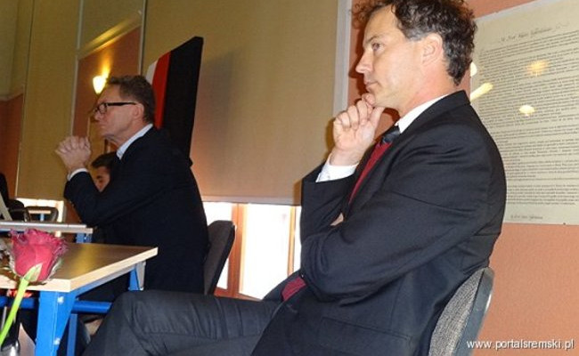 Debata z kandydatami na burmistrza