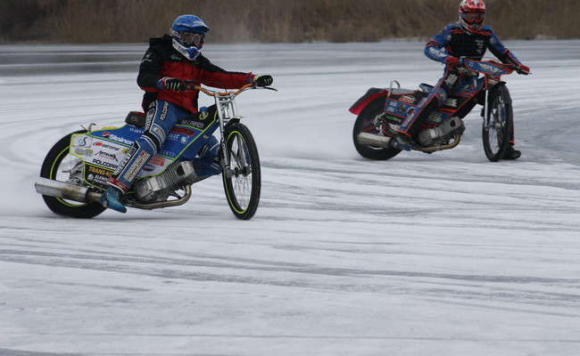 Ice Speedway  w Mórce