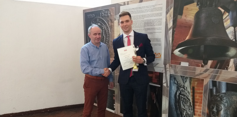 Sukces ucznia LO! Wiktor Chicheł finalistą...