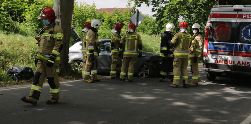 Niedostosowanie prędkości czy nieuwaga mogły być powodem zdarzenia