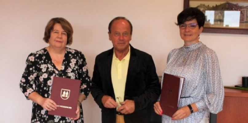 Burmistrz Książa Wlkp. wręczył dwie nominacje dyrektorskie