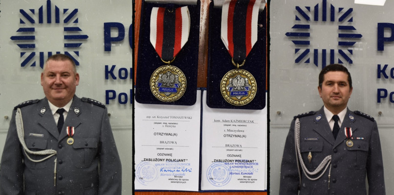 Śremscy policjanci uhonorowani  brązową odznaką "Zasłużony Policjant"