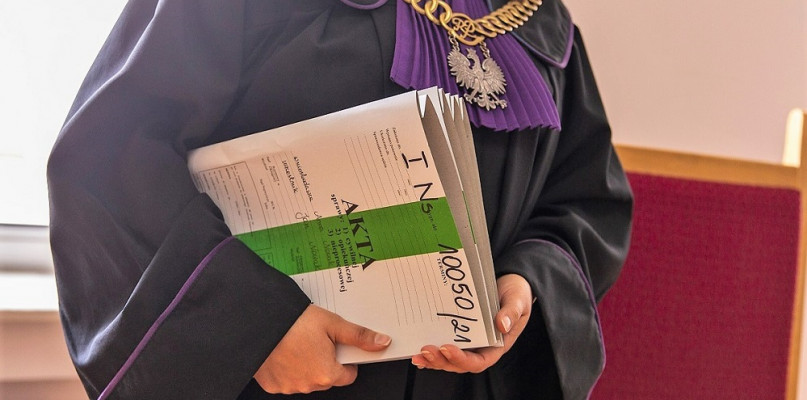 Na razie fala upadłości lekko dryfuje. Najgorsze przed nami?