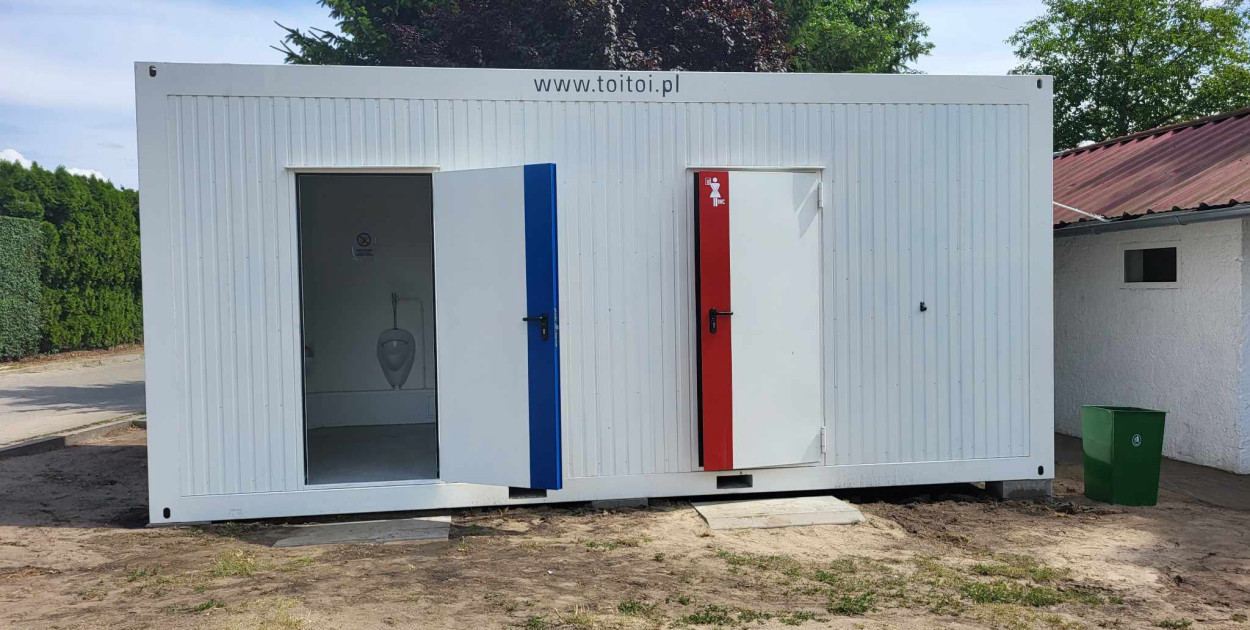 Do końca lata przy plaży będą dostępne nowe toalety publiczne