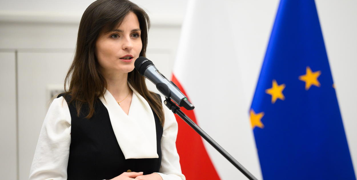 Wojewoda wielkopolska: kobiety są w polityce potrzebne, na każdym jej szczeblu