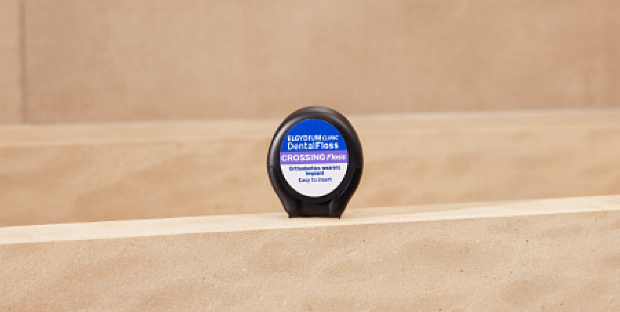 Nić dentystyczna i aparat ortodontyczny? To połączenie jest możliwe!