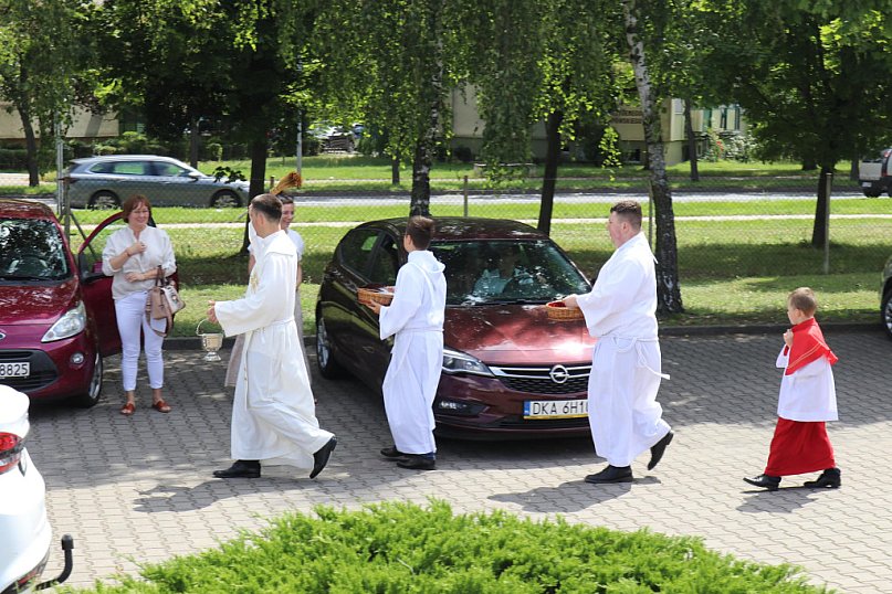 święcenie pojazdów