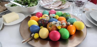 SGGW: jajka lepiej malować naturalnymi barwnikami-66213