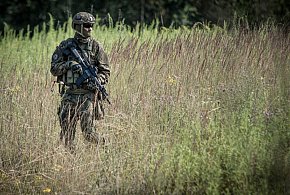 Polski generał z mocnym przesłaniem! "Nasze pokolenie stanie z bronią w ręku"-73591