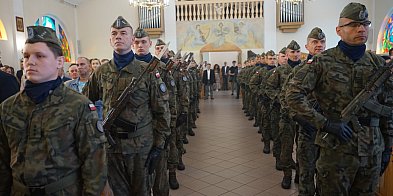 3 Maja - to święto miłości Ojczyzny. Nie powinniśmy nig-80263